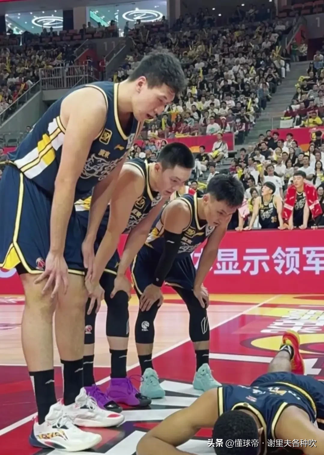 lol官网下载安装-社区盾冲刺阶段再迎强敌，广东宏远刷新队史纪录，主帅态度——气氛紧张，临场指挥获称赞的简单介绍